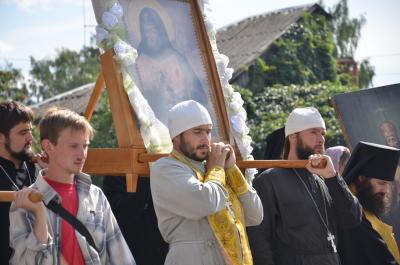 Krestnyj hod prohodit po g Zadonsk07